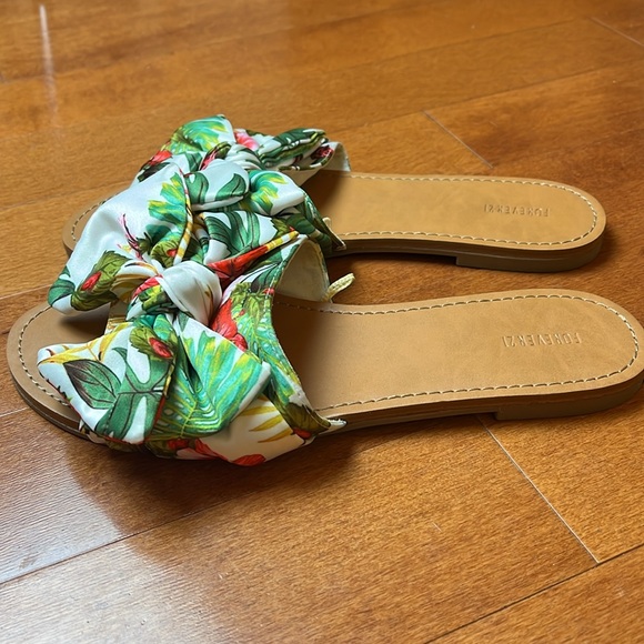 Tropical Slides! - Picture 5 of 5